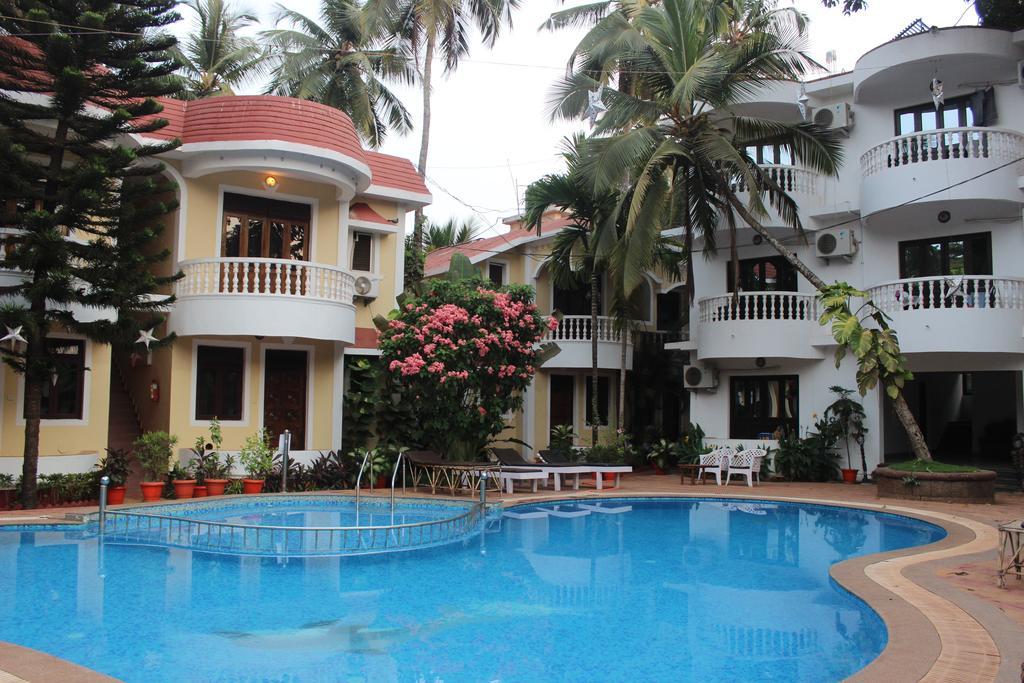 Naga Cottages Morjim Luaran gambar